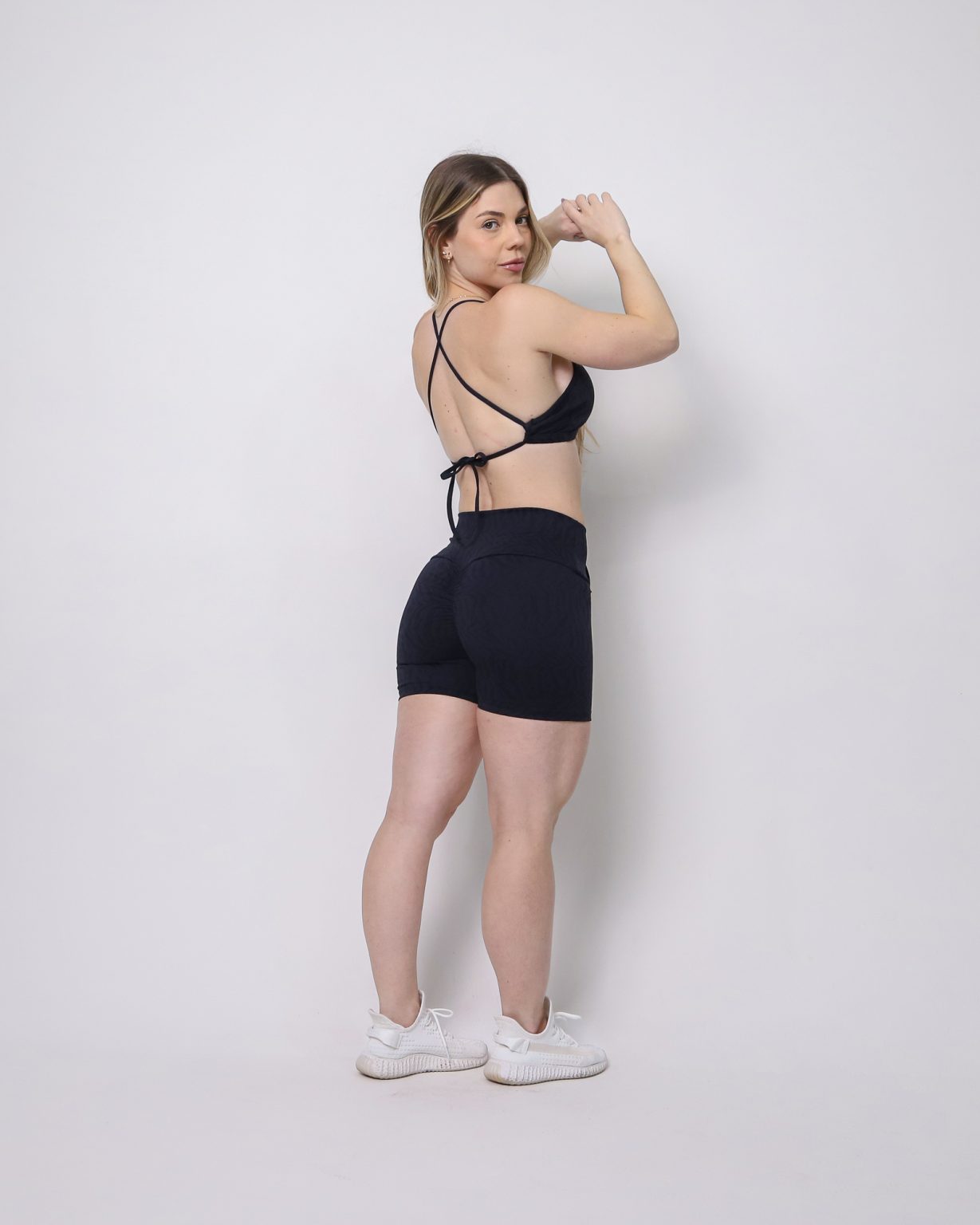 Shorts Scrunch + Top of Choice (Black)