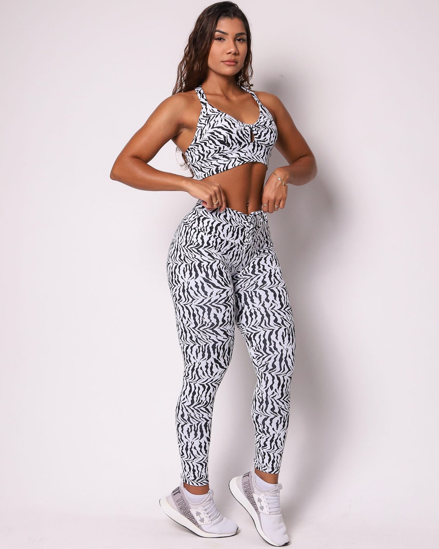 Leggings Scrunch + Top Zuri (White Zebra)